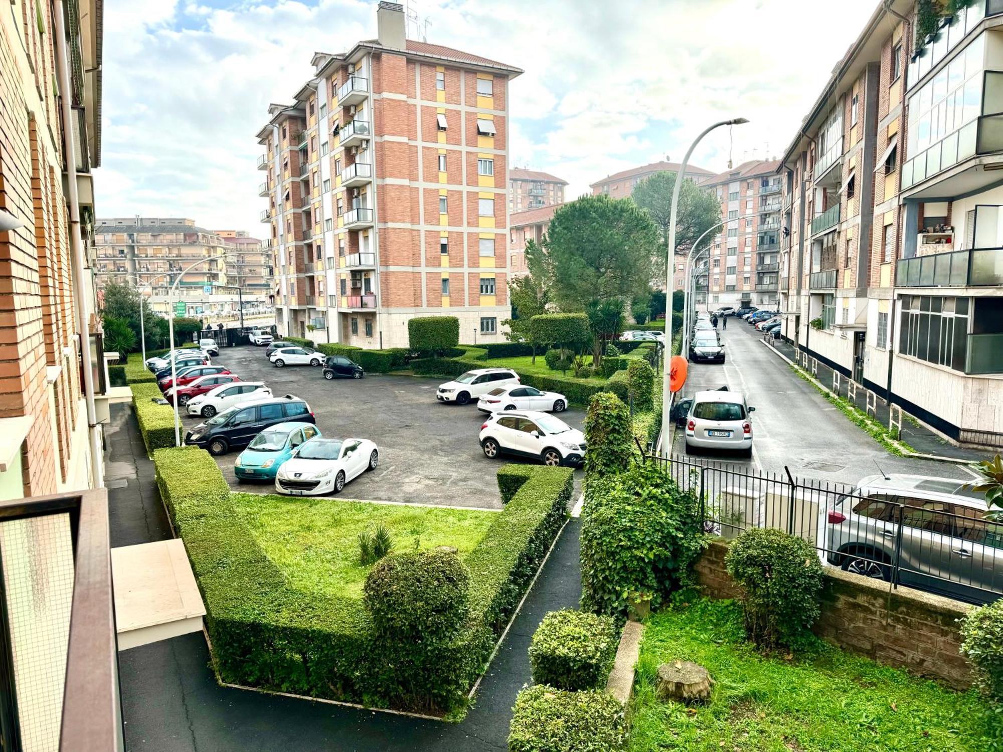 Con Bagno Privato - Alessandrino * Rom